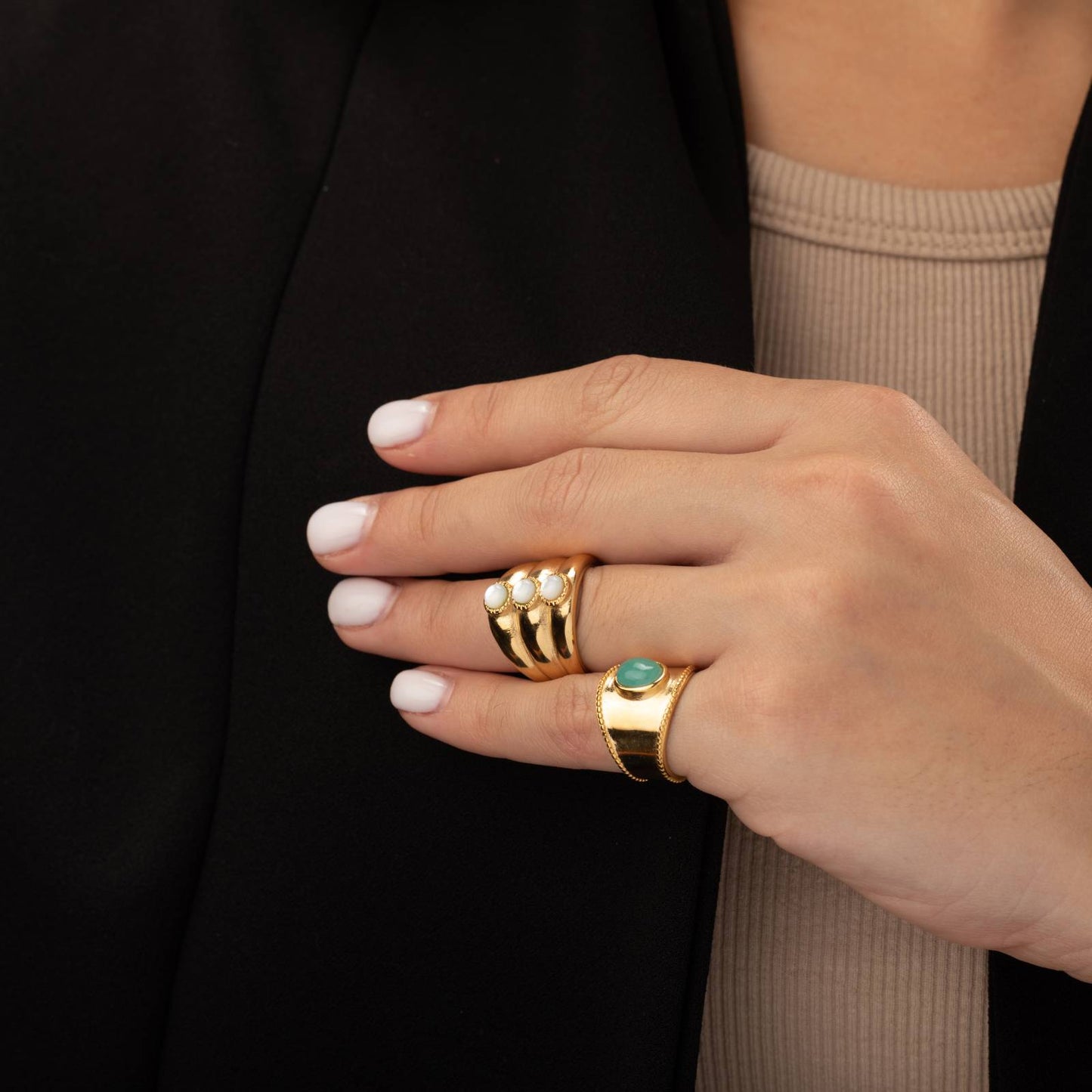 Anillo acero mineral nacar