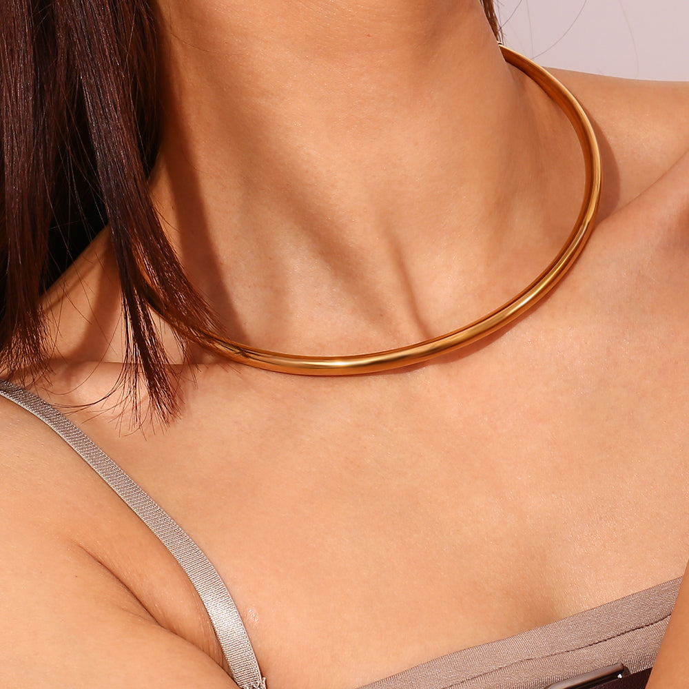 Collar choker rígido