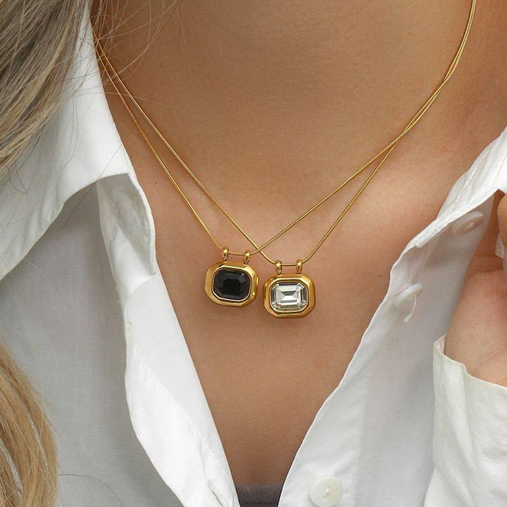 Collar Megan
