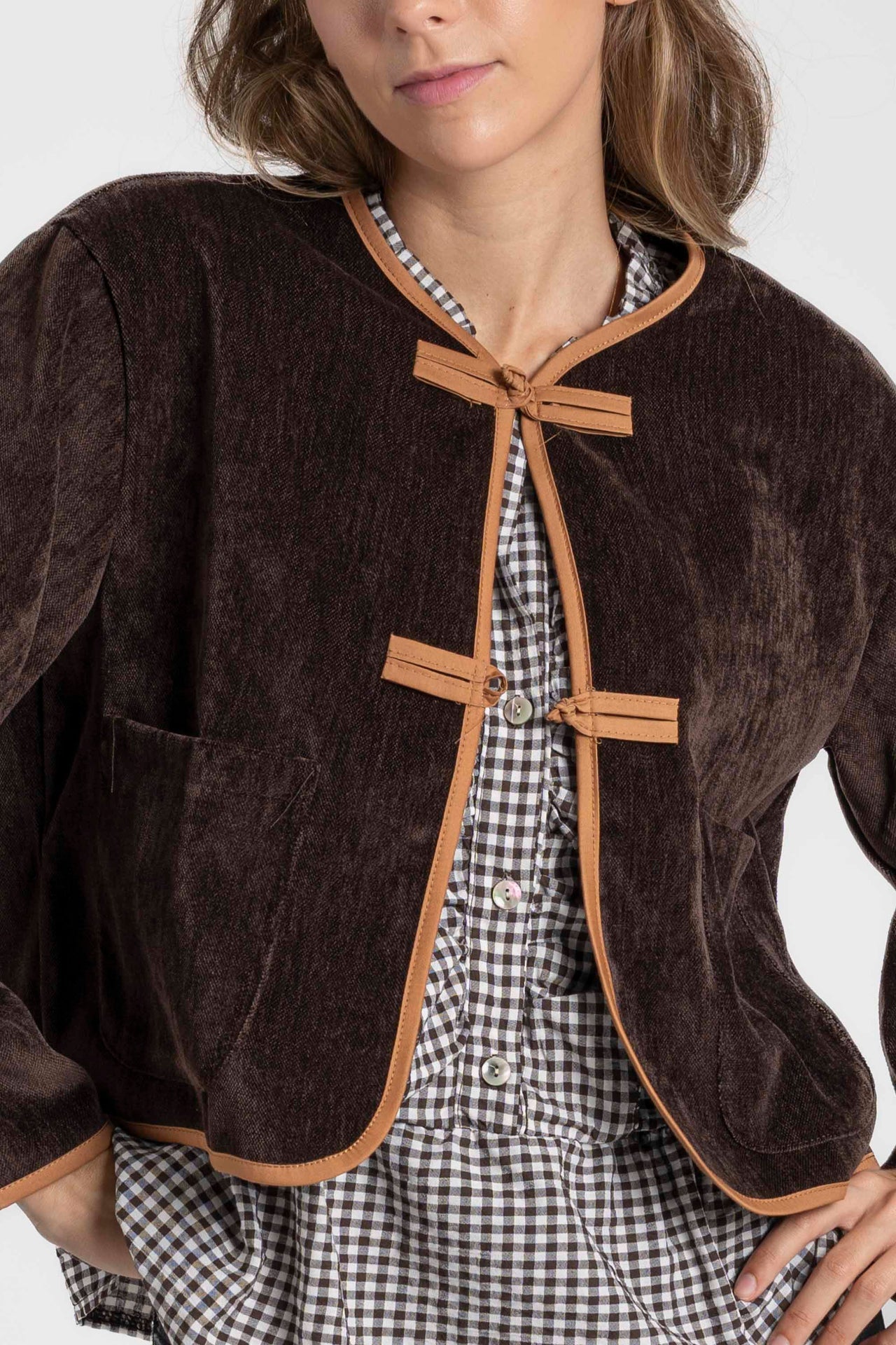 Chaqueta de pana marrón