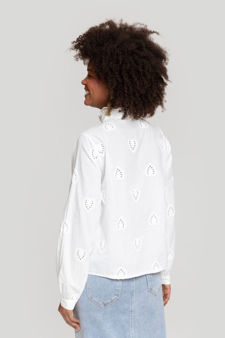 Blusa blanca calados